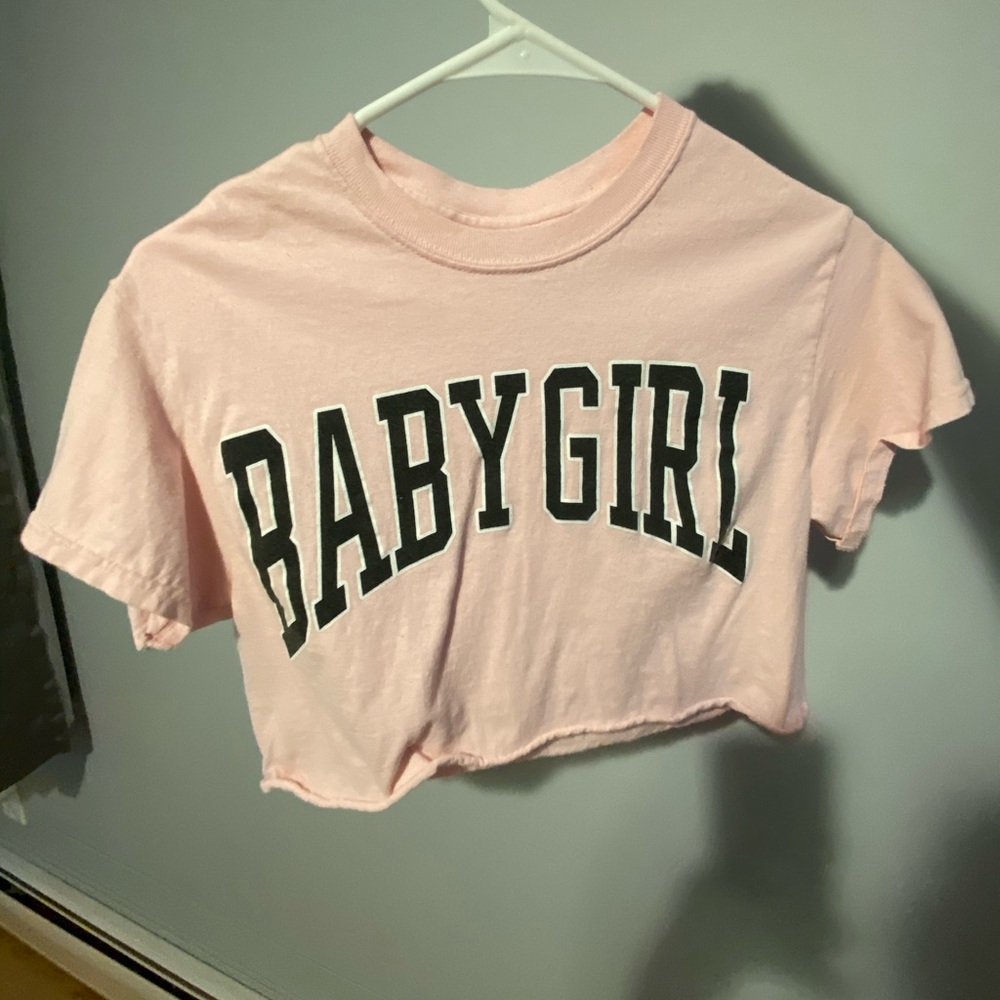 FASHIONNOVA CROP TOP BABY GIRL PINK